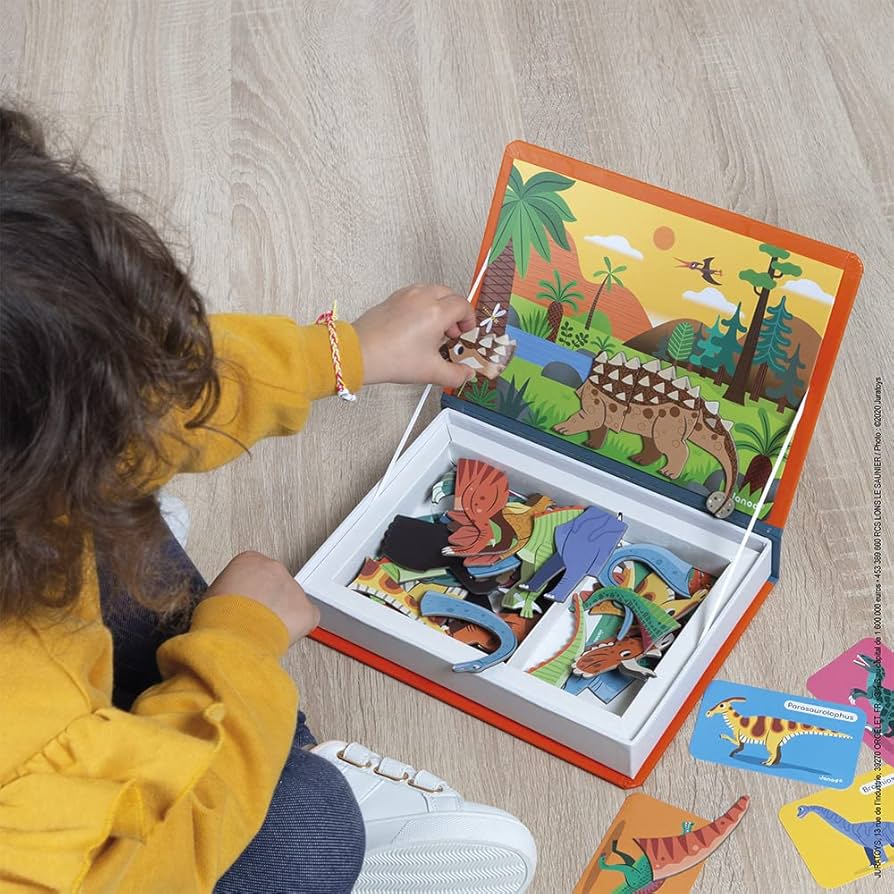 MAGNETIC BOOK DINOSAUR