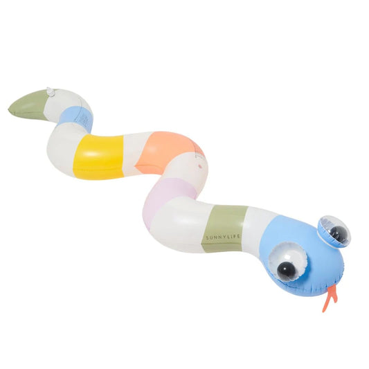 INFLATABLE SPRINKLER INTO THE WILD