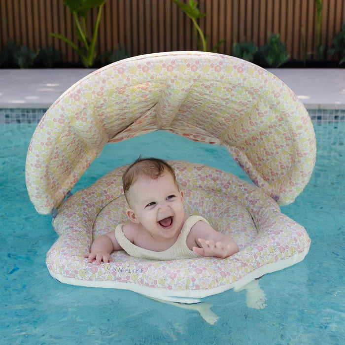 BABY FLOAT INTO THE GARDEN DITSY FLORAL