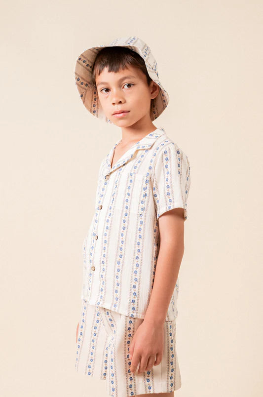 SARIREÑA BUCKET HAT